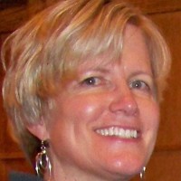 Knowmadics Employee Moira Young's profile photo