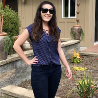 Redfin Employee Tracy Neff's profile photo