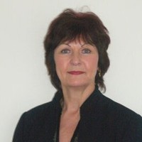 Helen Reynolds Email & Phone Number