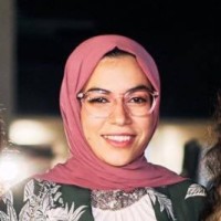 Farah Ezzat Email