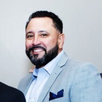 Veza Employee Rob Hernandez's profile photo