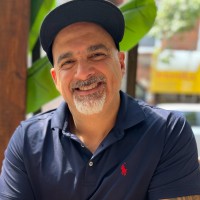 Robert Rosado Email