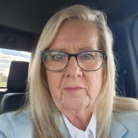 Looking for New Opportunities Canada Employee Elizabeth Harrison's profile photo