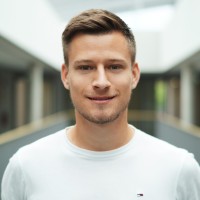 Yannick Schuberth Email