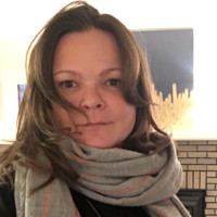 Danielle Faris Email & Phone Number