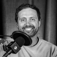 Thomas Stirling Email & Phone Number