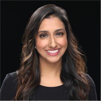 Davis Polk & Wardwell LLP Employee Roshni Cariello's profile photo