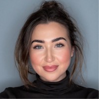 Wavey Ice Employee Laura Davis's profile photo