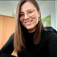 Anja Bašić Email
