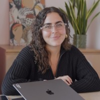 instashop Employee Yasmin Dabat's profile photo
