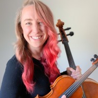 Sample Supports Employee Lydia Young's profile photo