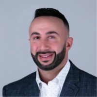 Michael Avelluto