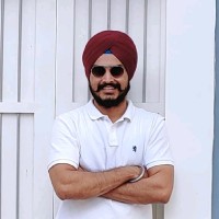 Airbnb Employee Saran Singh's profile photo
