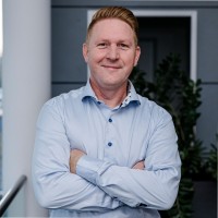 Mike van Nuland Email