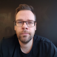 QuickNet Employee Christopher Hult's profile photo