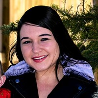 Nicole Glanzer