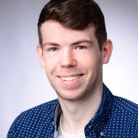 Oliver Janßen Email