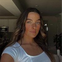 Lara Fields Email
