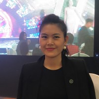 Tu Hoa Email