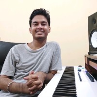 wariCrew Employee Shivam Gupta's profile photo