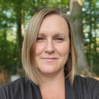 Shelley Sweazey