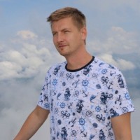 Andrew Romanyuk Email
