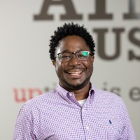 E-mail e número de telefone de Tony Mercer