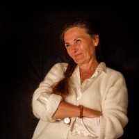 33id Employee Marie Lefebvre's profile photo