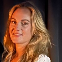 Sofi Bernunger Email