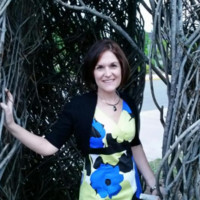 Carrie Vrieze Email & Phone Number