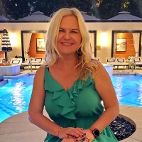 PERMA-PIPE Employee Angela Veres's profile photo