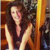 Integram Windsor Seating Employee Jennifer Damphouse's profile photo