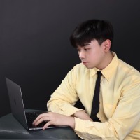 AlphaGrowth Employee Andre de Jesus's profile photo