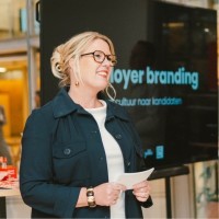 DHL Express Nederland Employee Lonneke Schagen's profile photo