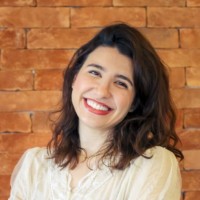 Ana Júlia Leite Email