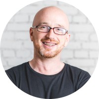 Kamil Janik Email