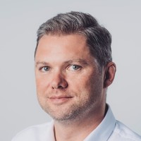 Daniel Szymański Email
