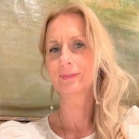 Kathy van Renterghem Email