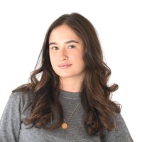 Anna Reyes López Email