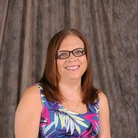 Suzanne Skennonto Email & Phone Number
