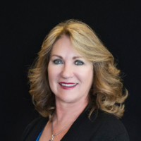 Allstate Insurance Employee Michelle McRae's profile photo