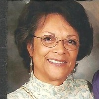 Bloomingdale's Employee Dora Jackson's profile photo