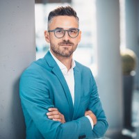 Sebastian Lorenz Email