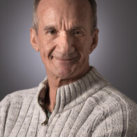 Peter Farrington Email & Phone Number