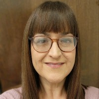 Kelly Savage Email & Phone Number