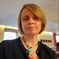 Mariana Pereira Email