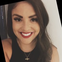 Phoenix Financial Training Employee Lizzie Moss's profile photo