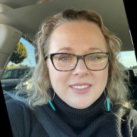 Majestic Asset Management, Inc Employee Jennifer Carmona's profile photo