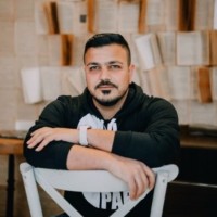 Outlast Employee Qutaiba Mustafa's profile photo