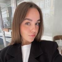 Johanne Lise Email